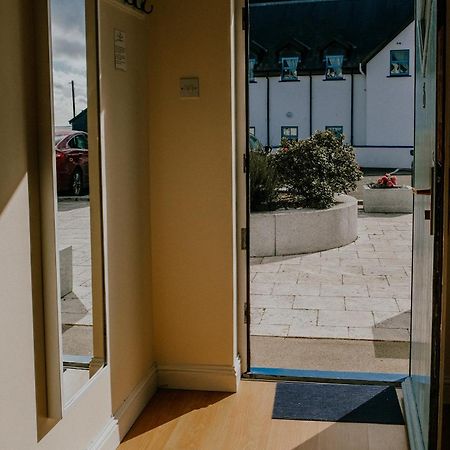 The Wooden House Hotel Kilmore Quay Exterior photo